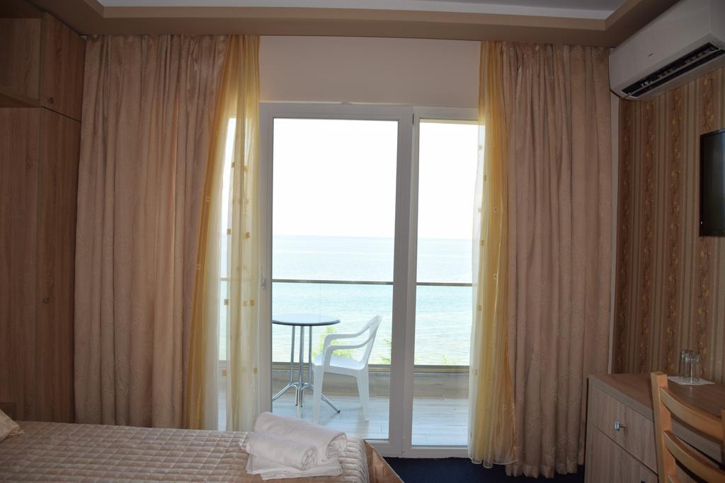 Hotel Pogradeci 2 Tushemisht Esterno foto