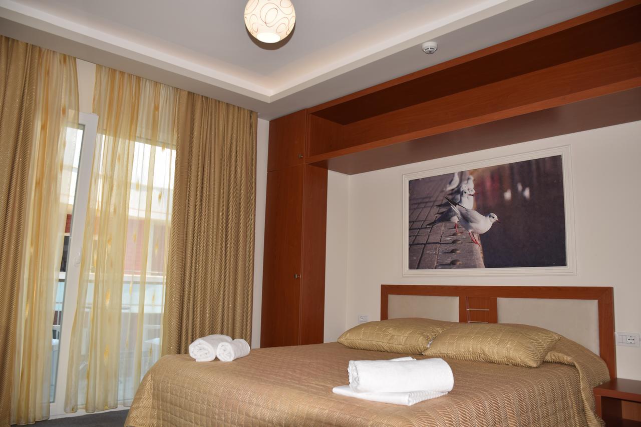 Hotel Pogradeci 2 Tushemisht Esterno foto