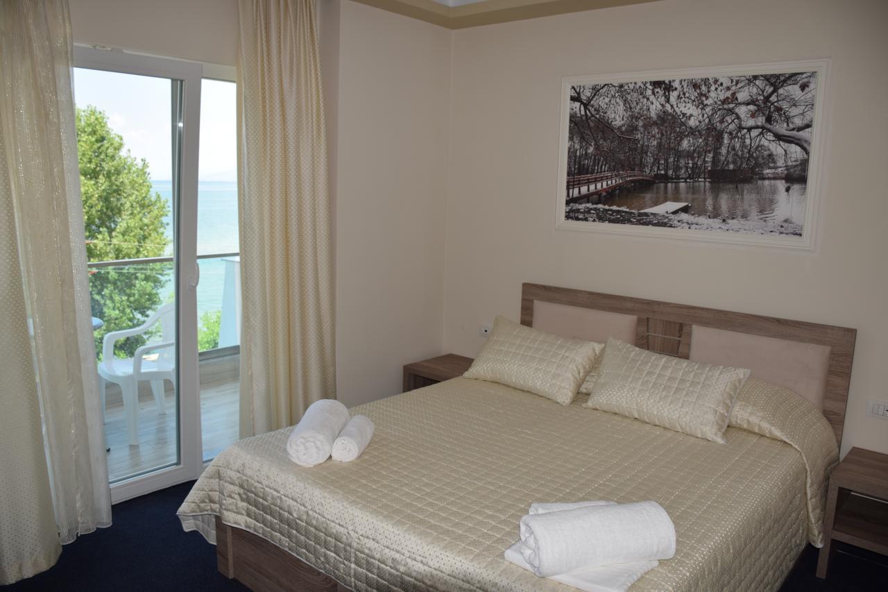 Hotel Pogradeci 2 Tushemisht Esterno foto